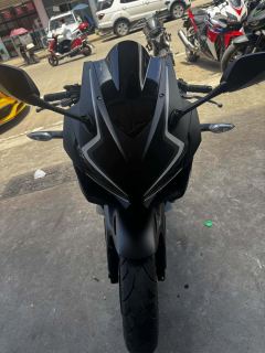 Honda CBR400R - photo 3