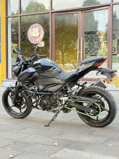 Kawasaki Z400 - photo 2