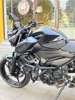 Kawasaki Z400 - photo 6