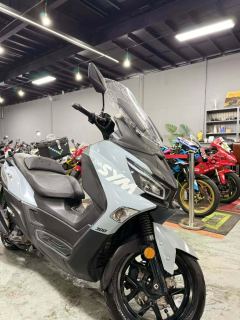 SYM Joymax Z 300 - фото 4