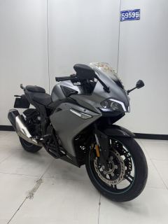 Voge 300RR - ფოტო 1