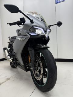 Voge 300RR - ფოტო 9