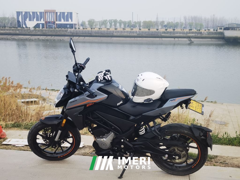 2022 CFMOTO 250NK
