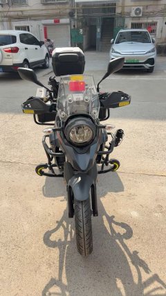 Haojue Suzuki DL250 - ფოტო 4