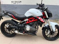 Benelli TNT 300 / BN 302S - photo 1