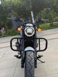 QJMOTOR Flash 300 - фото 2