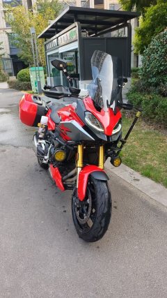BMW F 900 XR - ფოტო 1