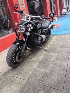 Benda Challenger 300 - ფოტო 1