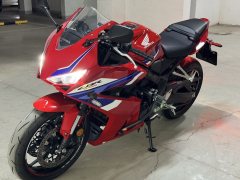 Honda CBR650R - photo 2