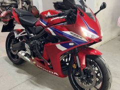 Honda CBR650R - photo 3