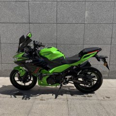 Kawasaki Ninja 400 - ფოტო 2