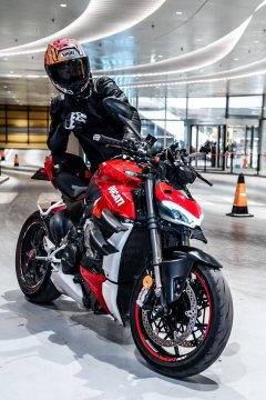 Ducati Street Fighter V4 1103 cc - ფოტო 3