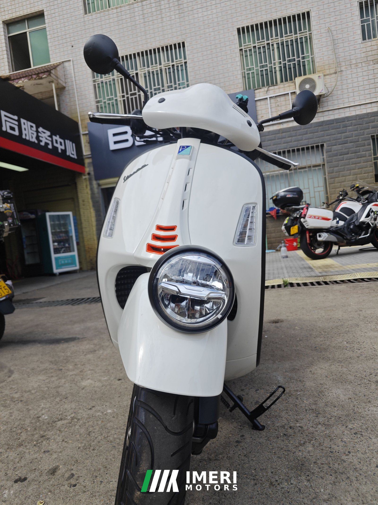 2025 VESPA GTV 300 cc