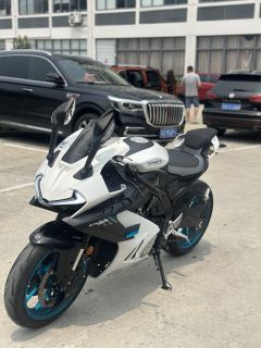 CFMOTO 675SR-R - ფოტო 1