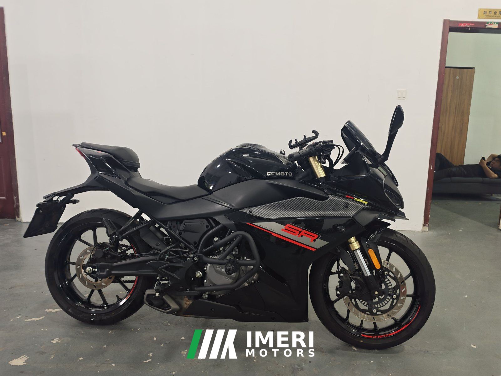 2023 CFMOTO 250SR