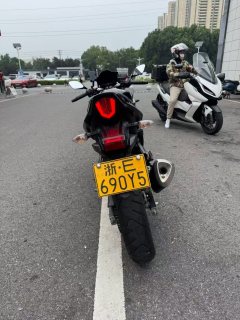 Haojue Suzuki GSX250R - ფოტო 8