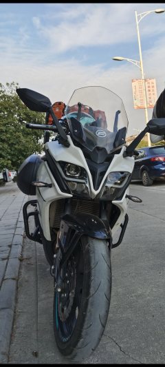 CFMOTO 400GT - photo 1