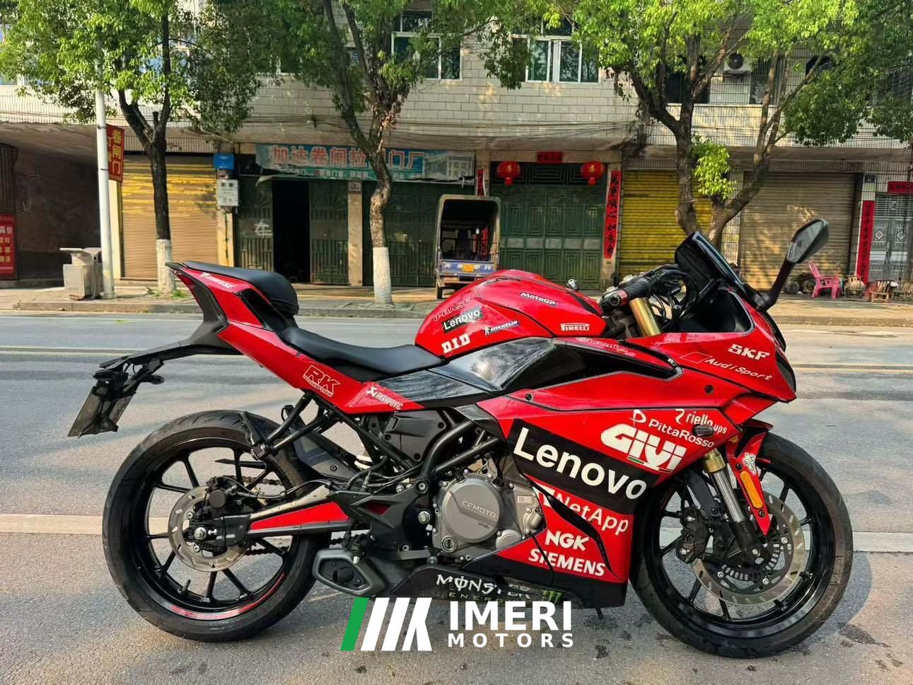 2023 CFMOTO 250SR