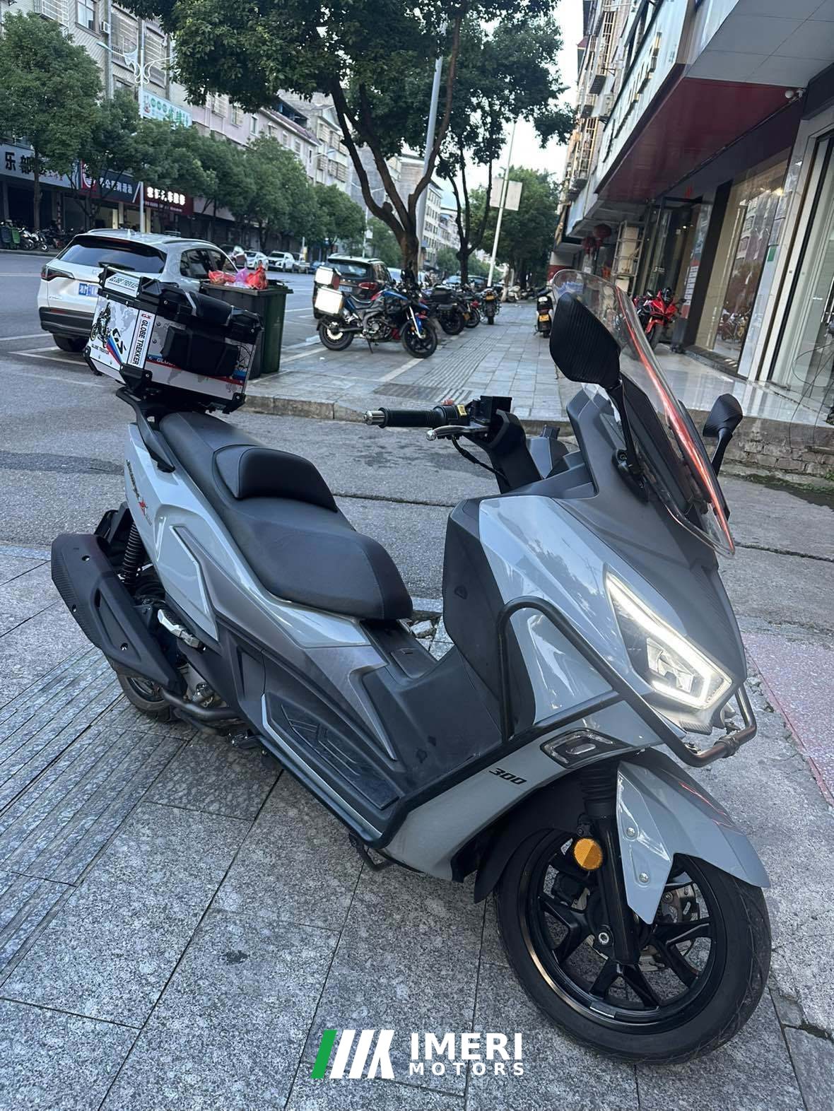 2023 SYM Joymax Z 300