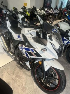 Haojue Suzuki GSX250R - photo 8