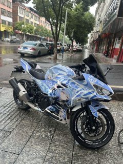 Kawasaki Ninja 400 - ფოტო 1