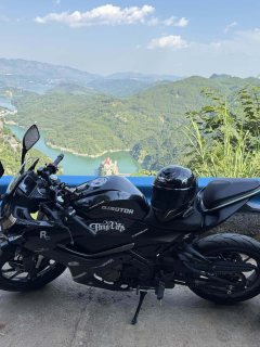 QJMOTOR SRK 250 - ფოტო 1