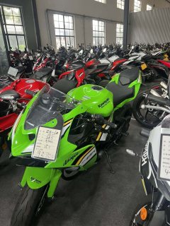 Kawasaki Ninja ZX-6R 650 cc - ფოტო 3