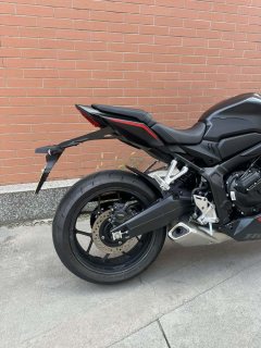 Honda CBR650R - ფოტო 3