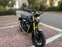 Triumph Speed 400 - ფოტო 1