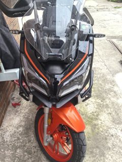 QJMOTOR Hong 150 - ფოტო 1