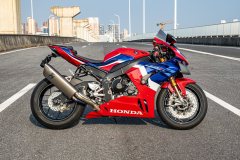 Honda CBR 1000 RR-R - ფოტო 5