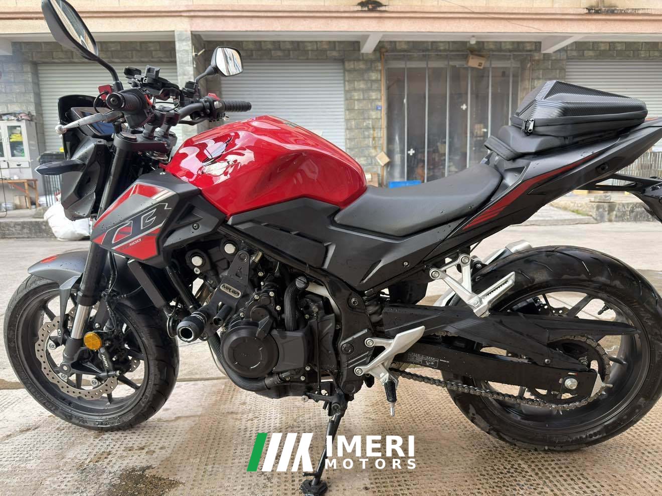 2025 Honda CB400F