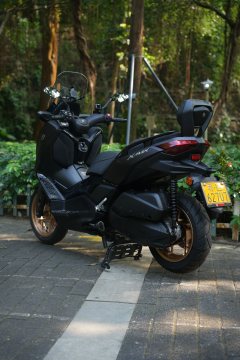 Yamaha XMAX 300 cc - ფოტო 3