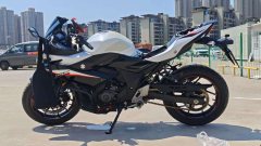 Haojue Suzuki GSX250R - ფოტო 3