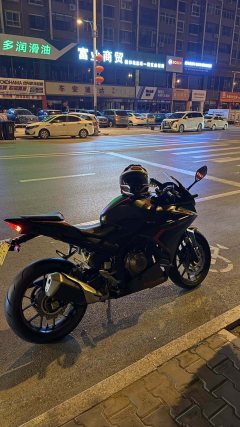 Honda CBR500R - ფოტო 2