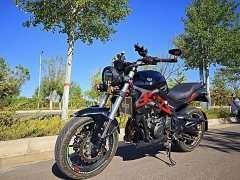 Benelli TNT 300 / BN 302S - ფოტო 1