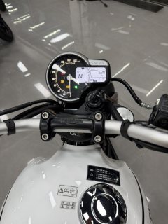 Triumph Speed 400 - ფოტო 5