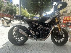Triumph Scrambler 400 X - photo 1