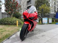 Ducati Panigale V4 1100 cc - ფოტო 3