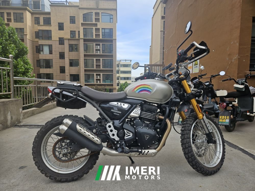 2024 Triumph Scrambler 400 X