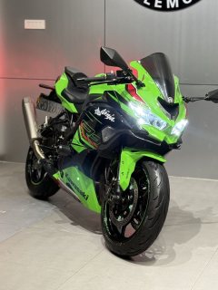 Kawasaki ZX-4R 400 cc - фото 1