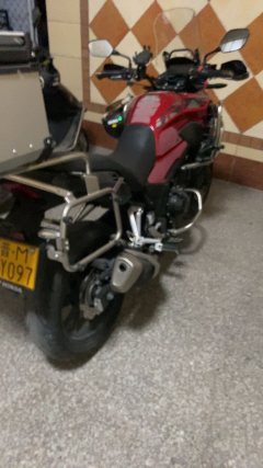 Honda CB400X - photo 2