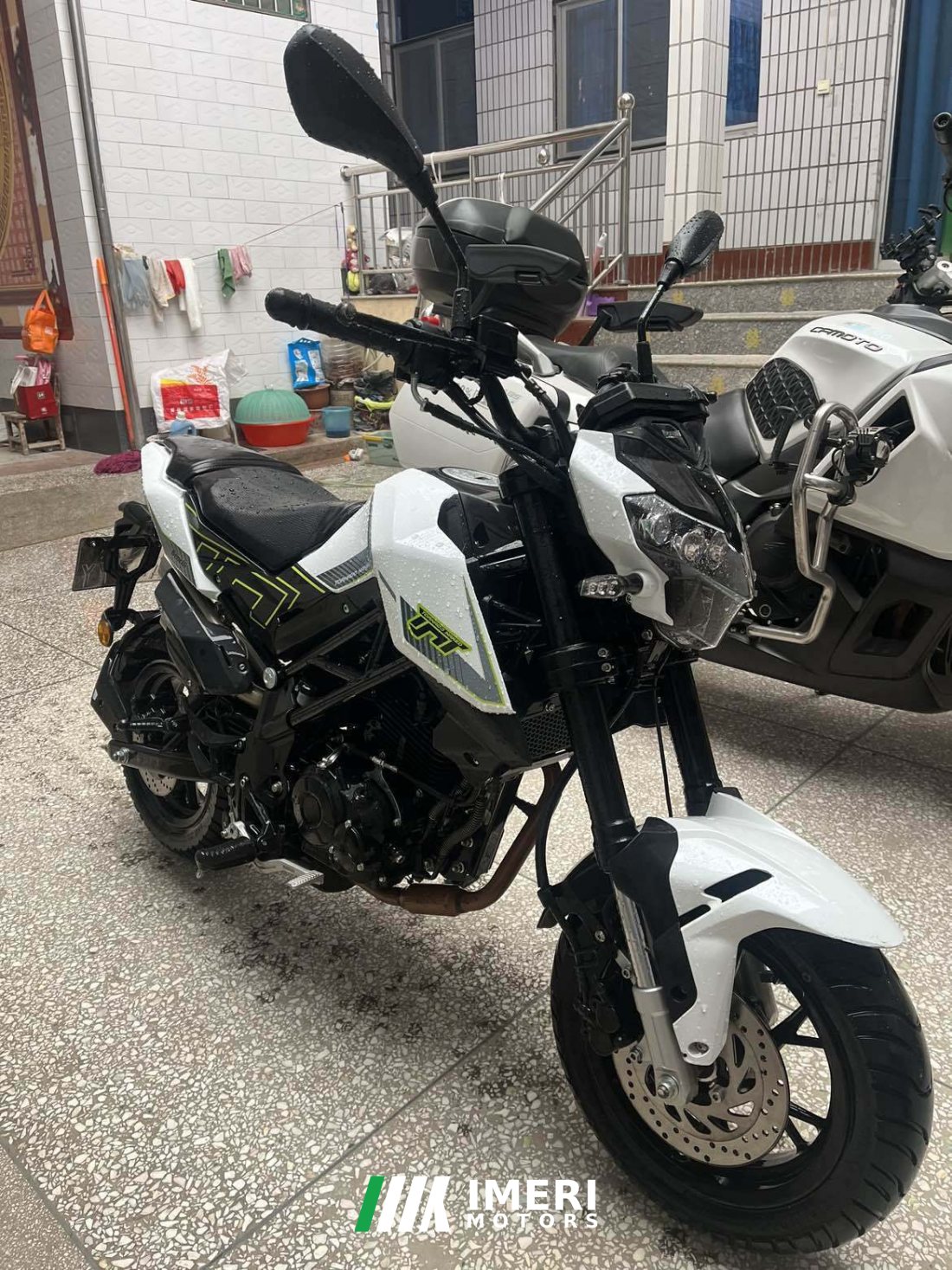 Benelli TNT125 135 cc - მოტოციკლი ჩინეთიდან