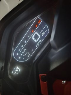 KYMCO S350 - photo 6