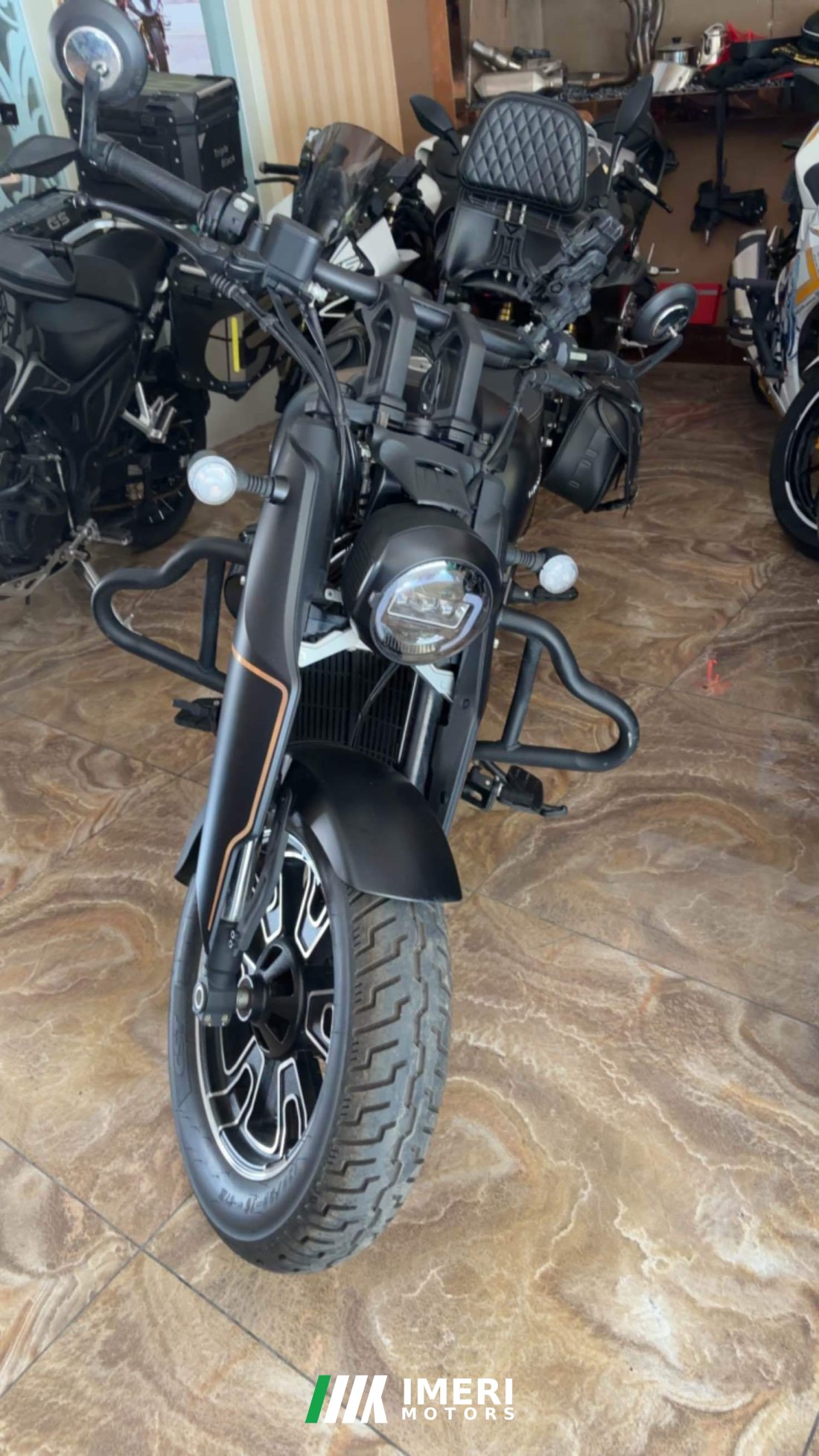 QJMOTOR 400 - მოტოციკლი ჩინეთიდან