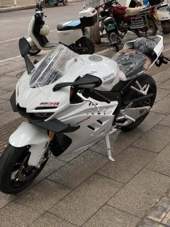 Zhangxue Motorcycles 820RR - ფოტო 3