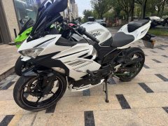 Kawasaki Ninja 400 - фото 3