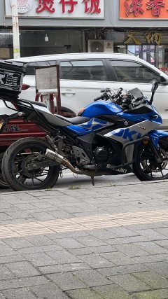 Haojue Suzuki GSX250R - photo 3
