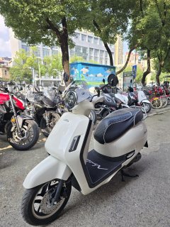 Sundiro Honda NS125LA - ფოტო 2