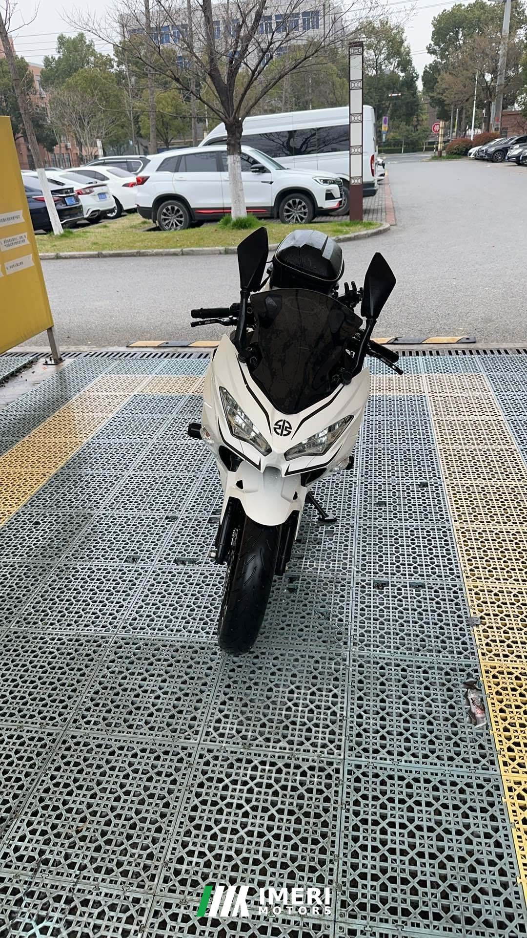 Kawasaki Ninja 400 - motorcycle from China